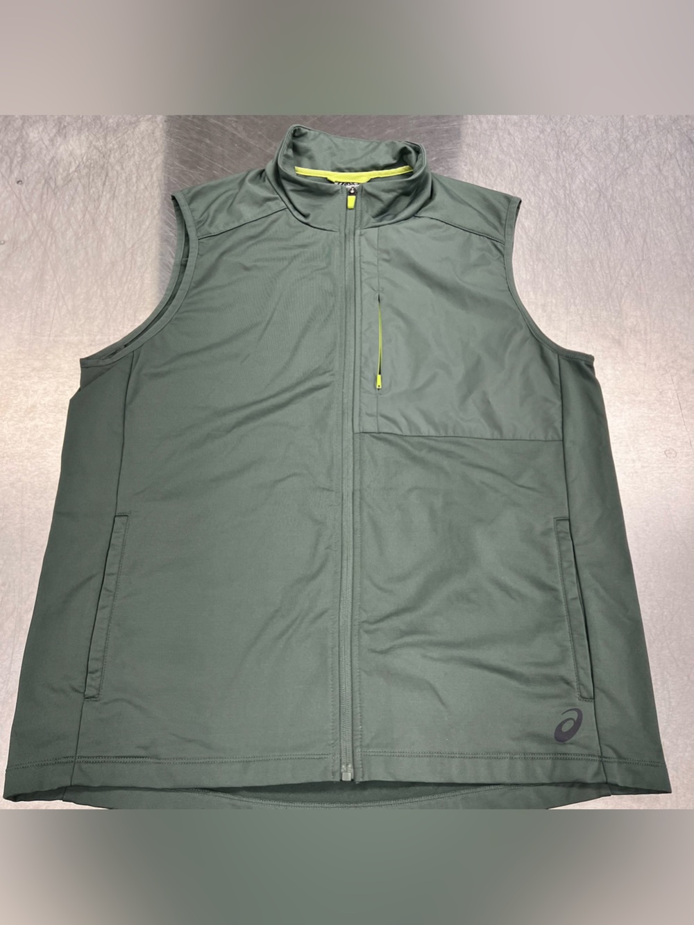 Asics Olive Green Zip-Up Casual Athletic Vest